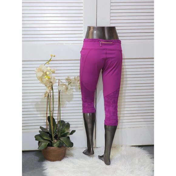 Lululemon Women's Regal Plum Run For Days Crop Capri Leggings Size 12 2599 - Picture 7 of 14